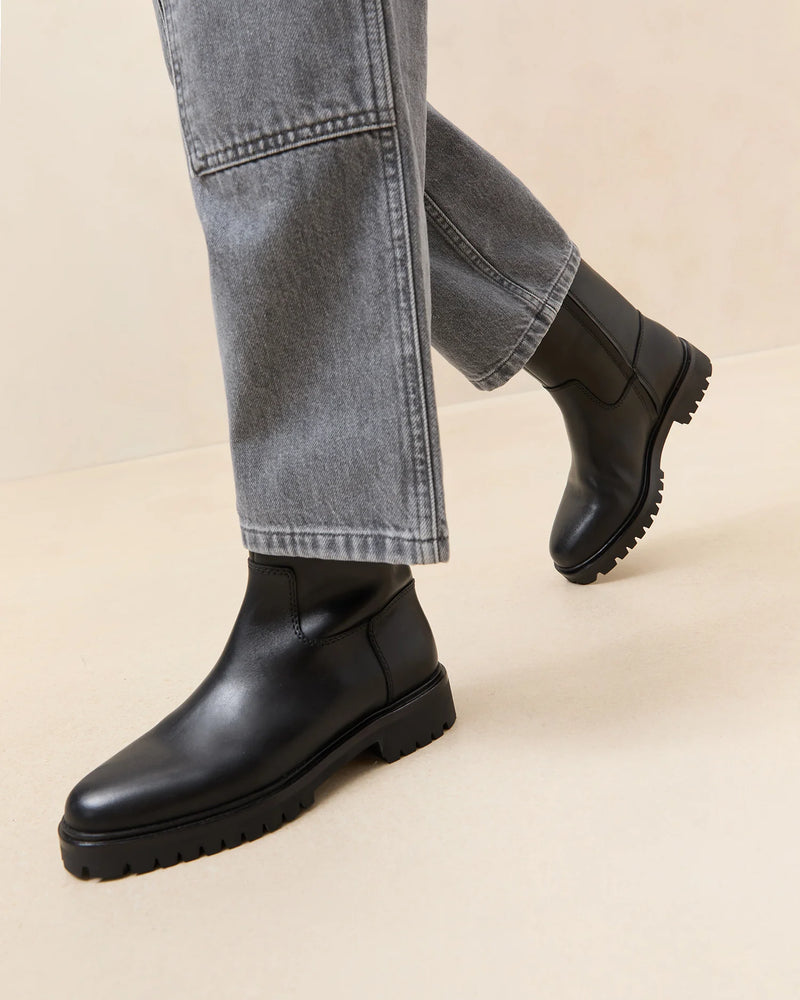 Damian Tall Ankle Slug Boot W/ Shearling